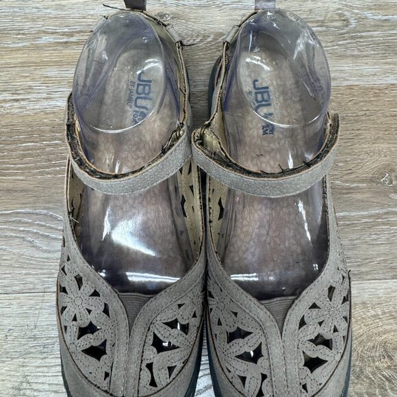 JBU Wildflower Mary Jane Leather Taupe Casual Shoe Women's Size 9.5 - Picture 2 of 6